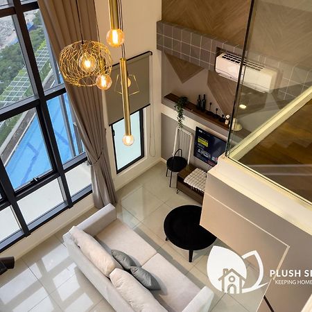 Highpark Suites In Petaling Jaya, Kelana Jaya By Plush Kampong Baharu Sungai Way Dış mekan fotoğraf