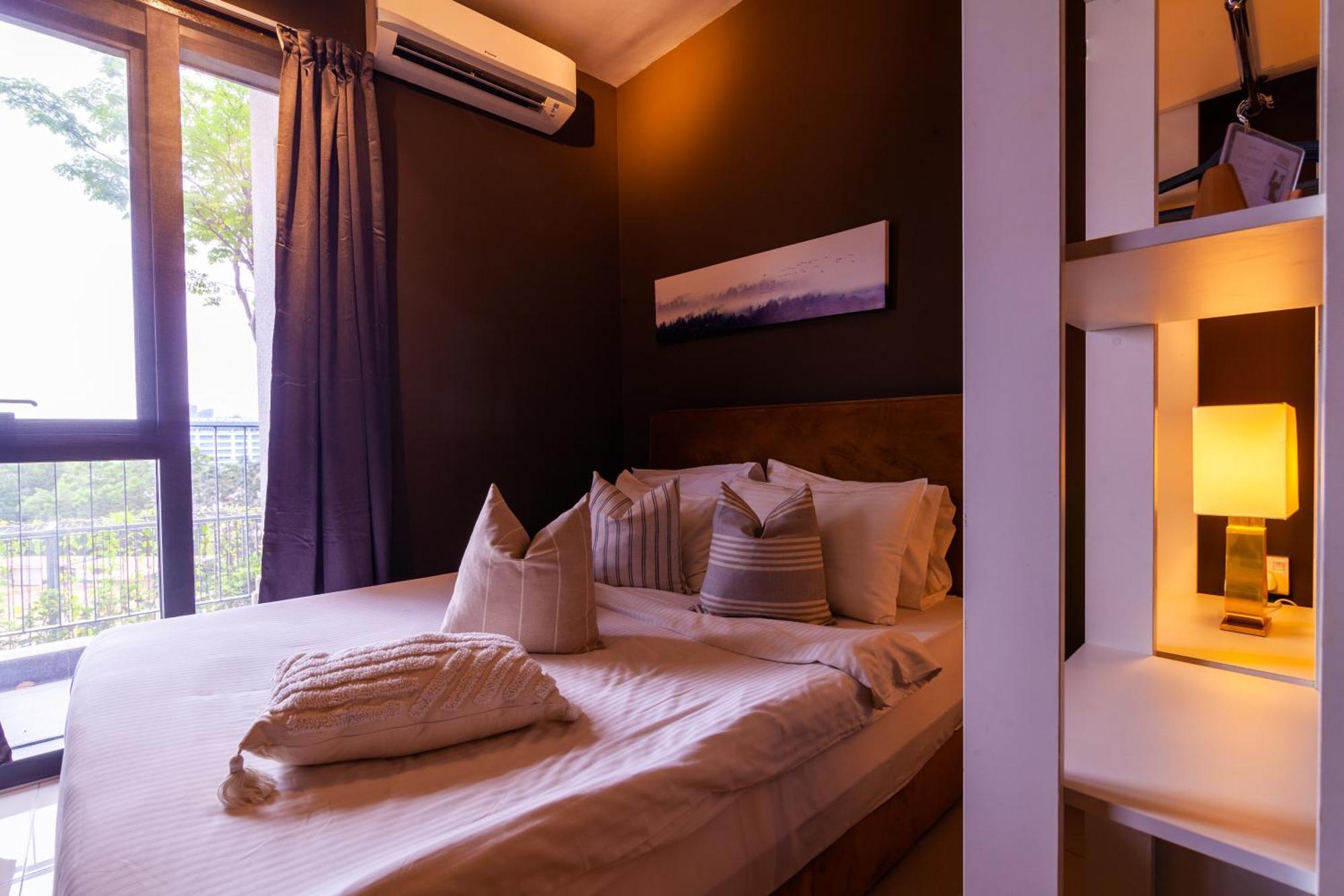 Highpark Suites In Petaling Jaya, Kelana Jaya By Plush Kampong Baharu Sungai Way Oda fotoğraf