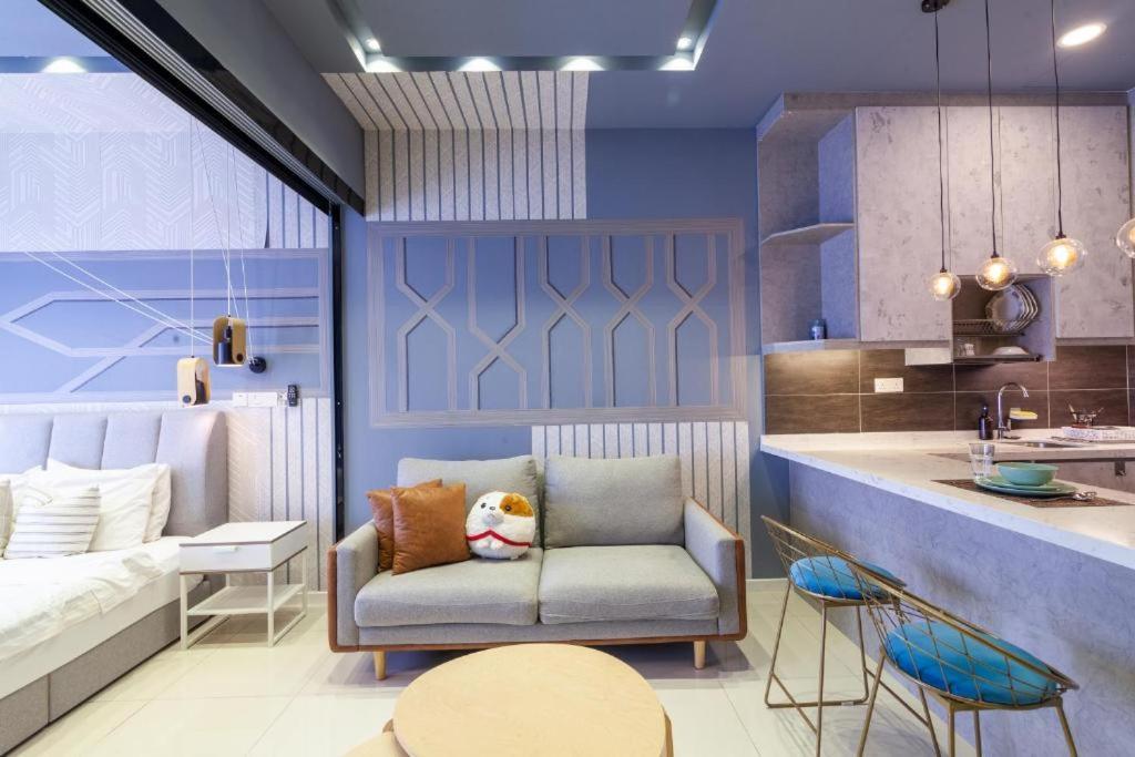 Highpark Suites In Petaling Jaya, Kelana Jaya By Plush Kampong Baharu Sungai Way Dış mekan fotoğraf