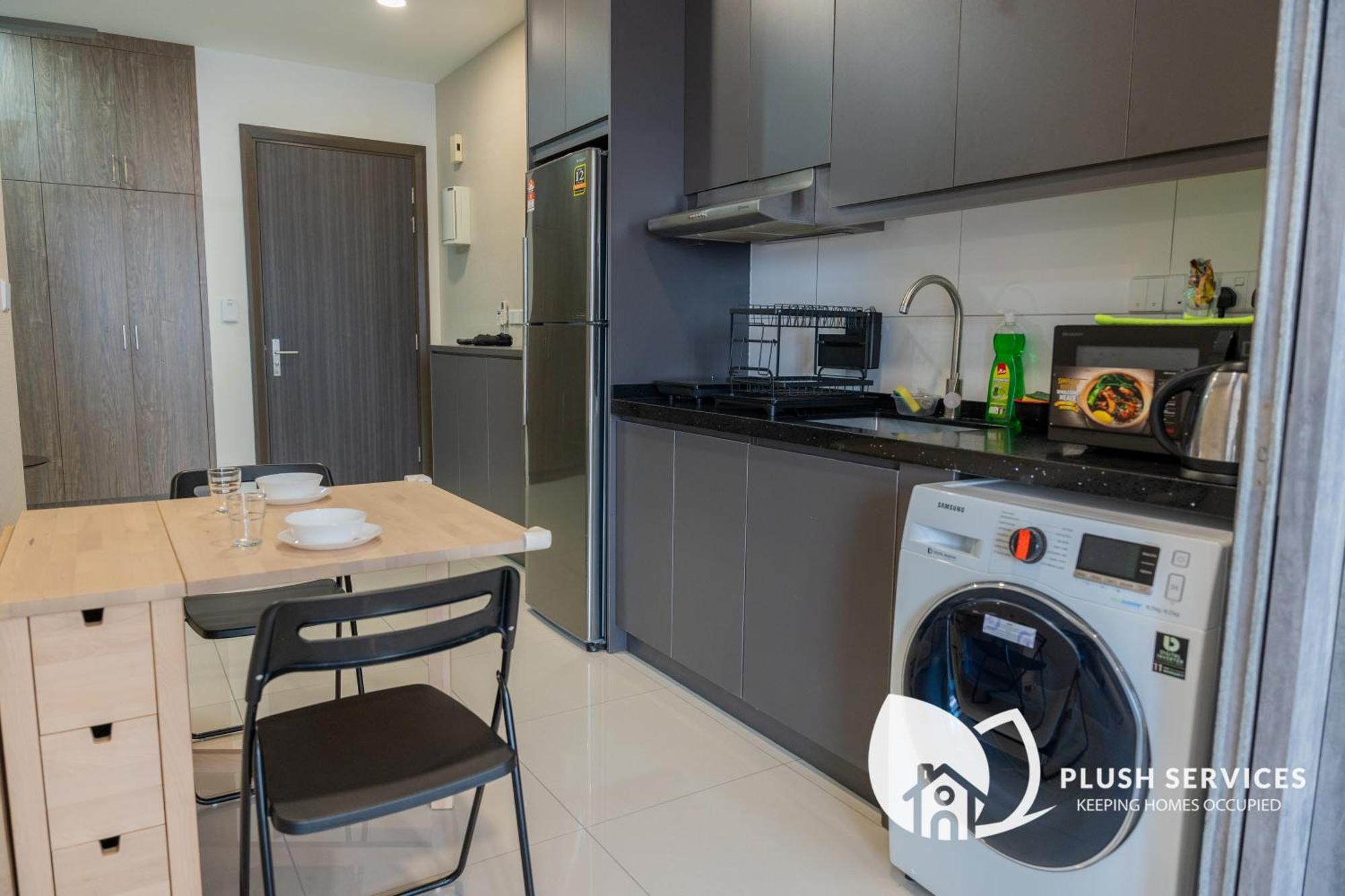 Highpark Suites In Petaling Jaya, Kelana Jaya By Plush Kampong Baharu Sungai Way Dış mekan fotoğraf