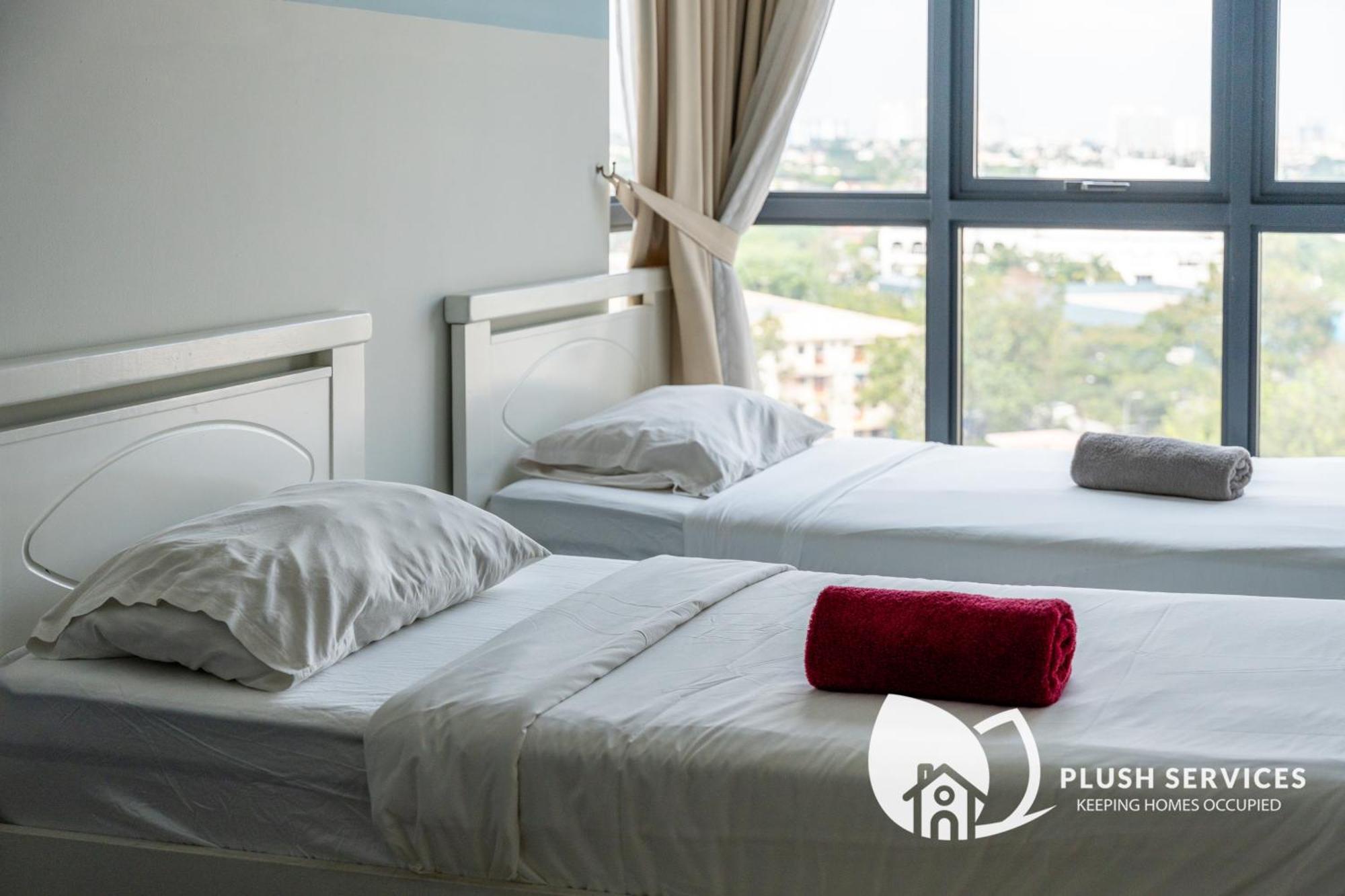 Highpark Suites In Petaling Jaya, Kelana Jaya By Plush Kampong Baharu Sungai Way Dış mekan fotoğraf